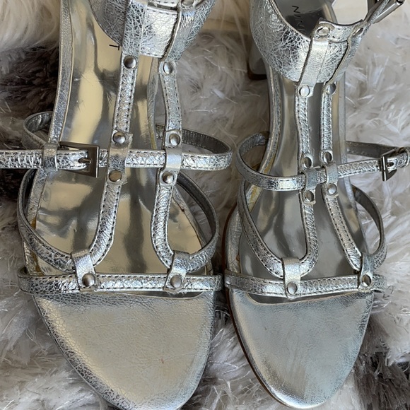 Sandals - Picture 5 of 7